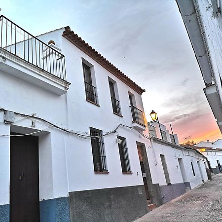 Casa Centenaria Con Encanto Zufre Екстер'єр фото
